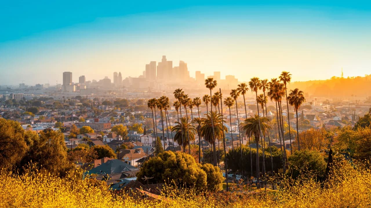 Ile kosztuje lot do Los Angeles? Ceny, które mogą Cię zaskoczyć