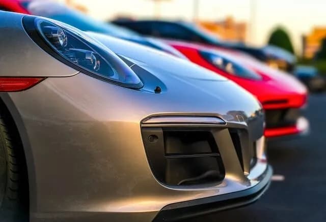 Jak wypożyczyć samochód na lotnisku bez zbędnych problemów