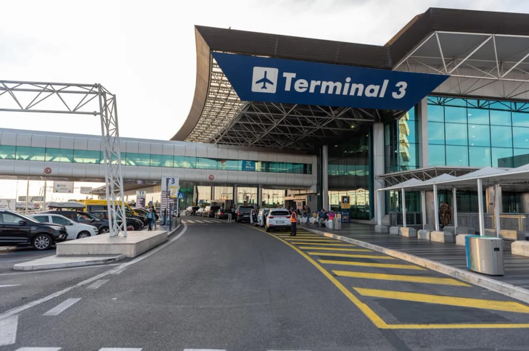 Jak dojechać z lotniska Fiumicino do centrum Rzymu bez zbędnych kosztów